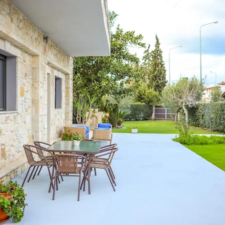 Garden * Άφυτος
